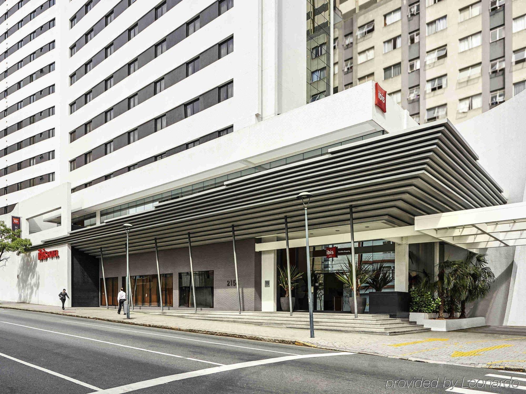 Отель Ibis Curitiba Shopping Экстерьер фото
